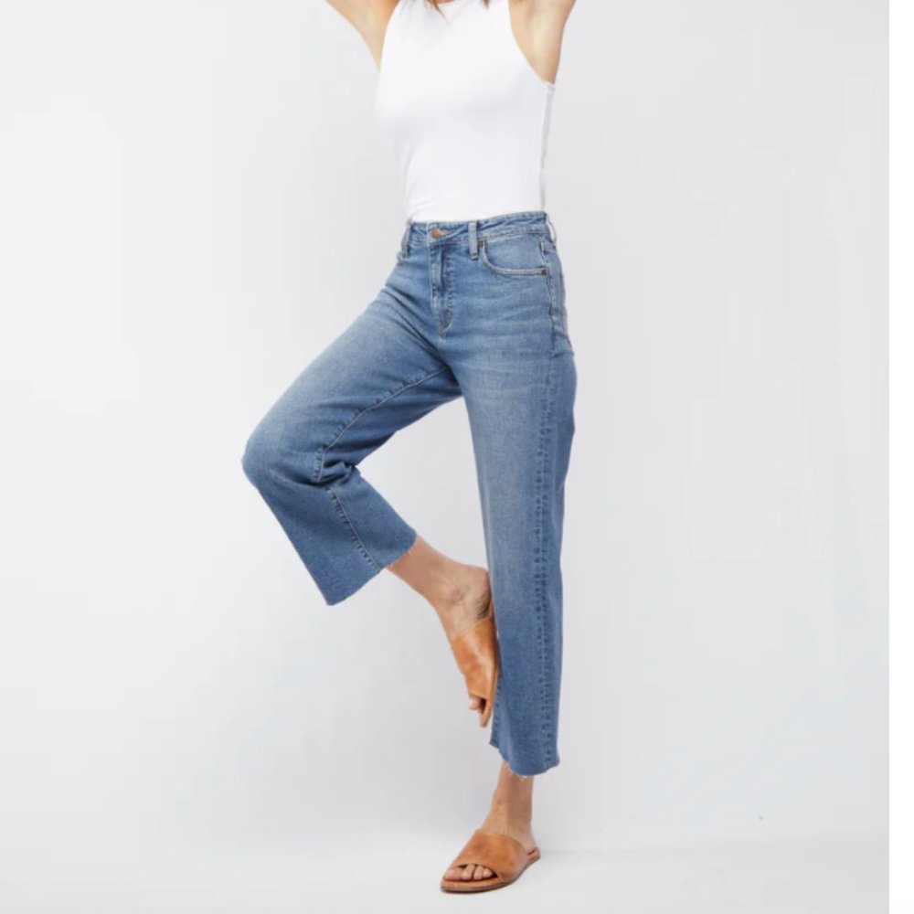 Oliver Logan Aberdeen High Rise Wide Leg jeans